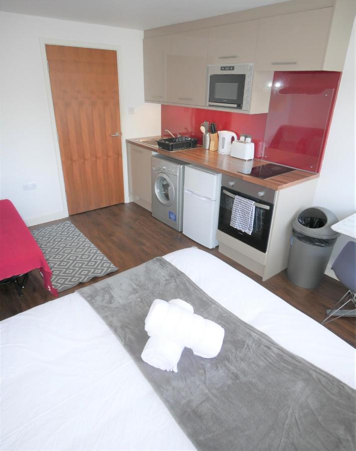 Hill House Holiday Apartments Bournemouth Bagian luar foto