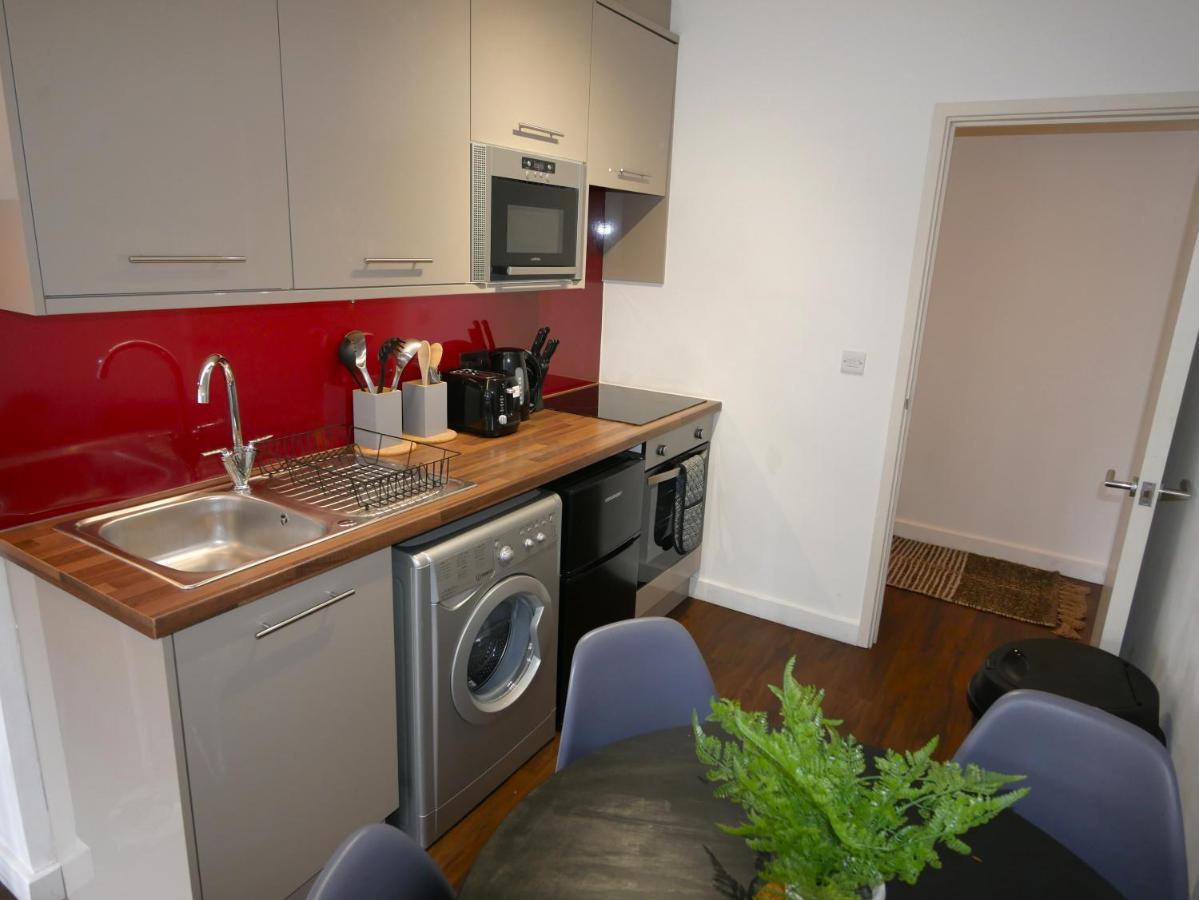 Hill House Holiday Apartments Bournemouth Bagian luar foto