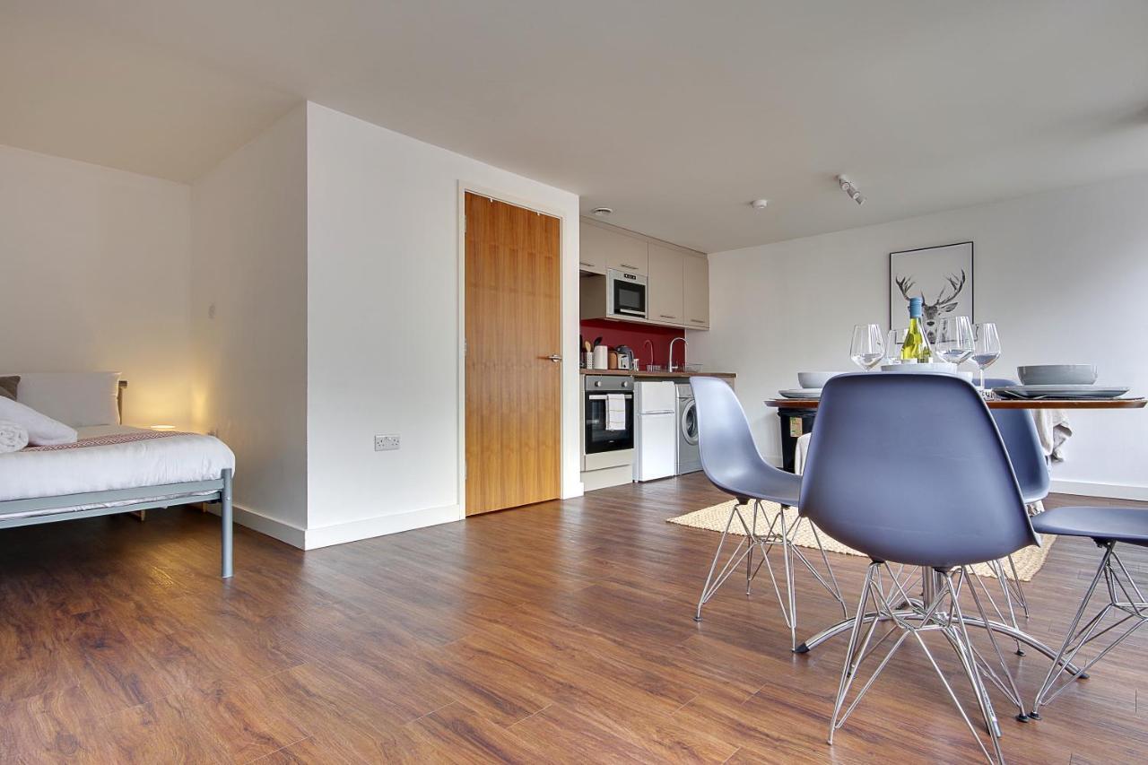 Hill House Holiday Apartments Bournemouth Bagian luar foto