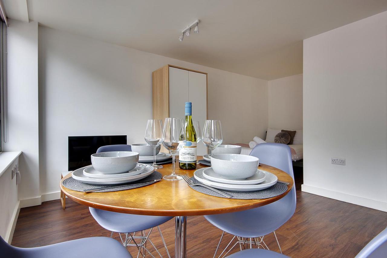 Hill House Holiday Apartments Bournemouth Bagian luar foto