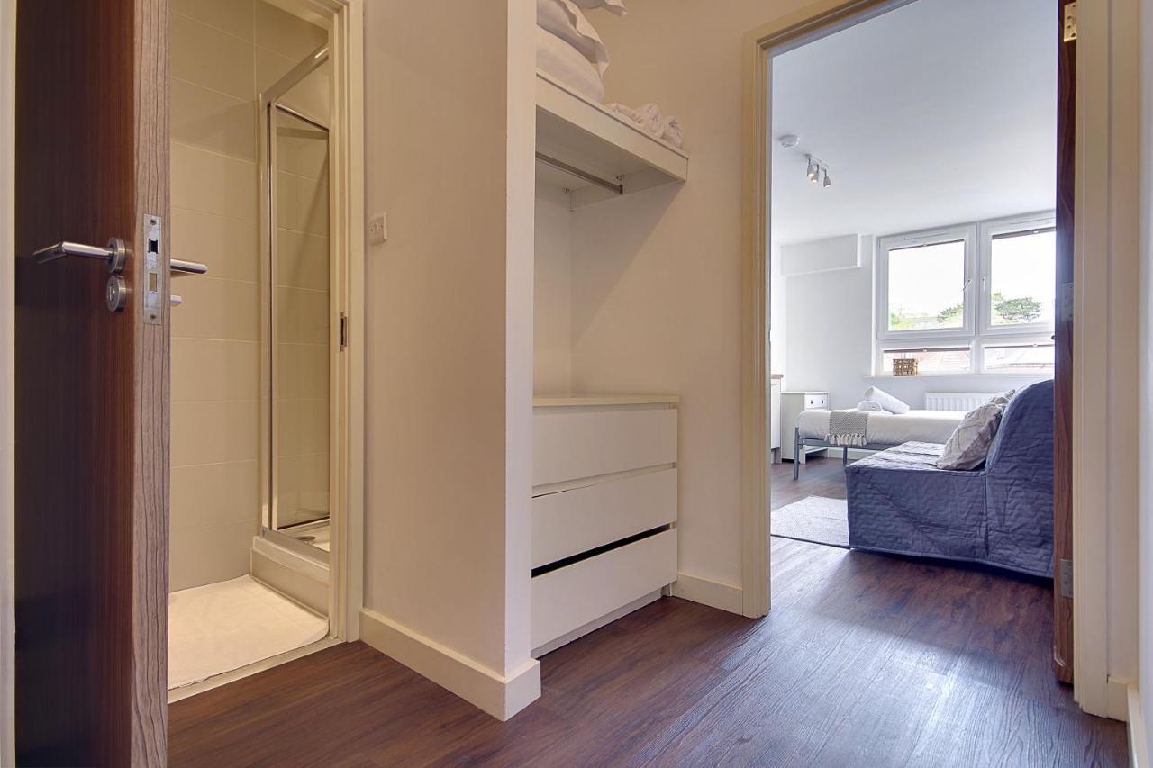 Hill House Holiday Apartments Bournemouth Bagian luar foto
