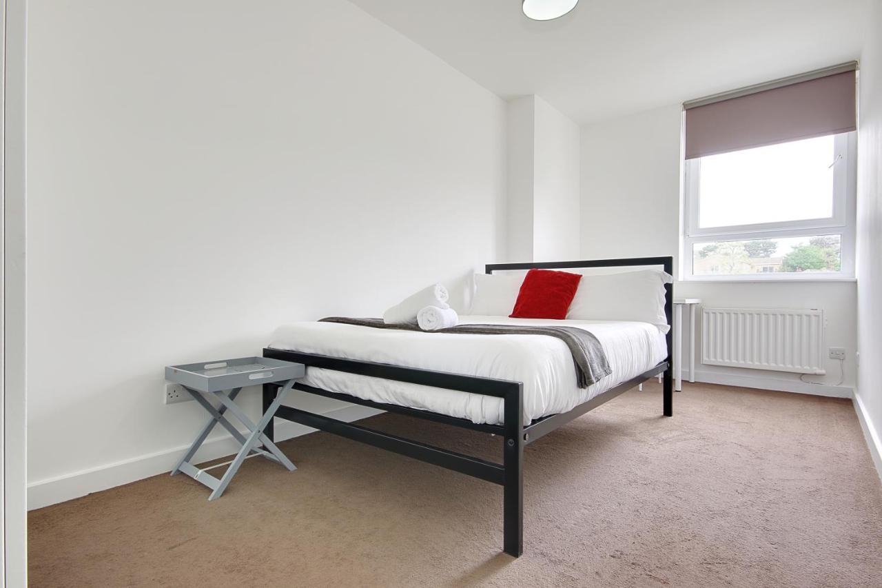 Hill House Holiday Apartments Bournemouth Bagian luar foto