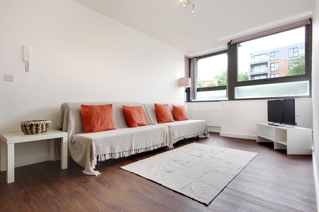Hill House Holiday Apartments Bournemouth Bagian luar foto