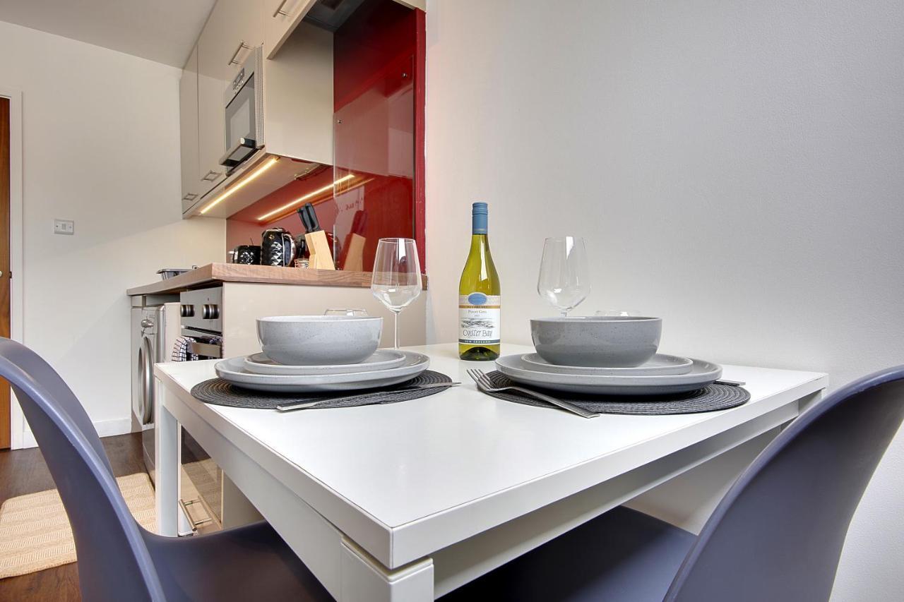 Hill House Holiday Apartments Bournemouth Bagian luar foto