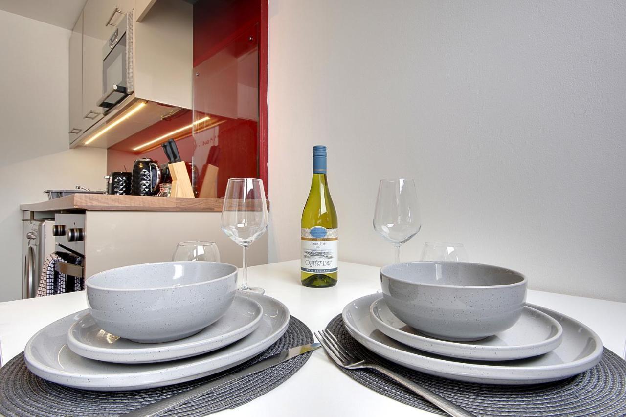 Hill House Holiday Apartments Bournemouth Bagian luar foto