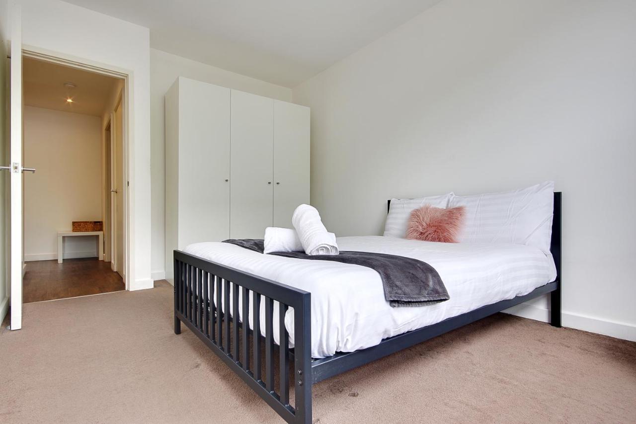 Hill House Holiday Apartments Bournemouth Bagian luar foto