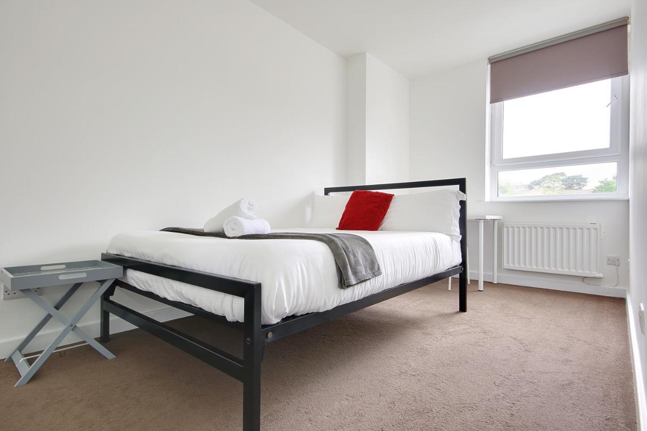 Hill House Holiday Apartments Bournemouth Bagian luar foto