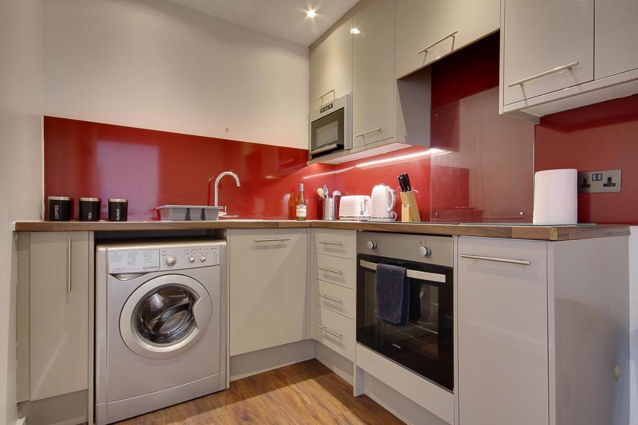 Hill House Holiday Apartments Bournemouth Bagian luar foto